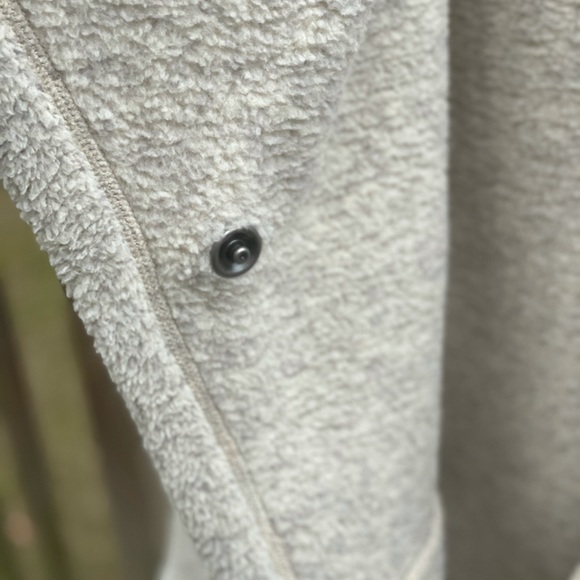 lucy hatha sherpa vest - Picture 6 of 11